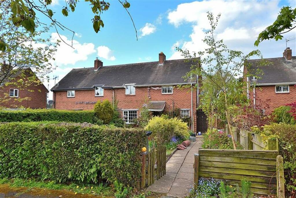 3 bed Detached House for rent in Stafford. From Concentric Sales & Lettings - Wolverhampton