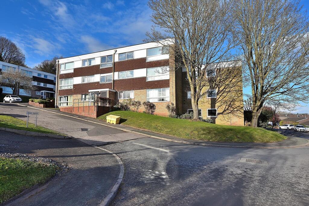 2 bed 1st Floor Flat for rent in Perton. From Concentric Sales & Lettings - Wolverhampton