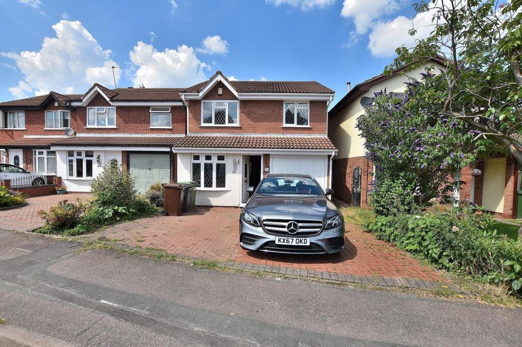 3 bed Detached for rent in Bilston. From Concentric Sales & Lettings - Wolverhampton