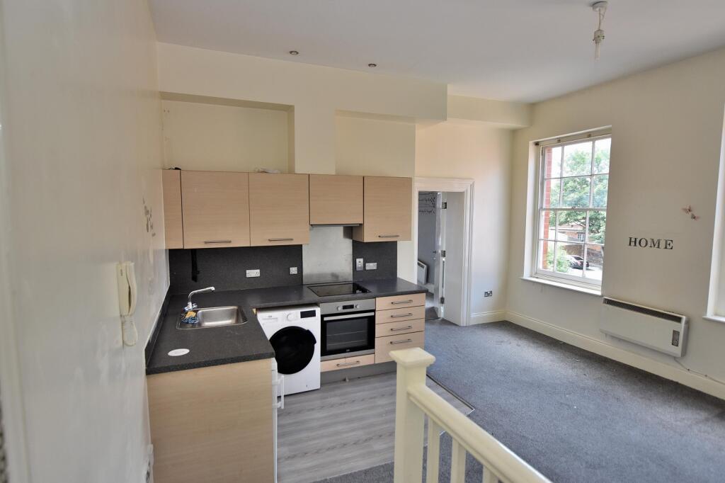 1 bed 1st Floor Flat for rent in Dudley. From Concentric Sales & Lettings - Wolverhampton 1 bed 1st Floor Flat for rent in Dudley. From Concentric Sales & Lettings - Wolverhampton