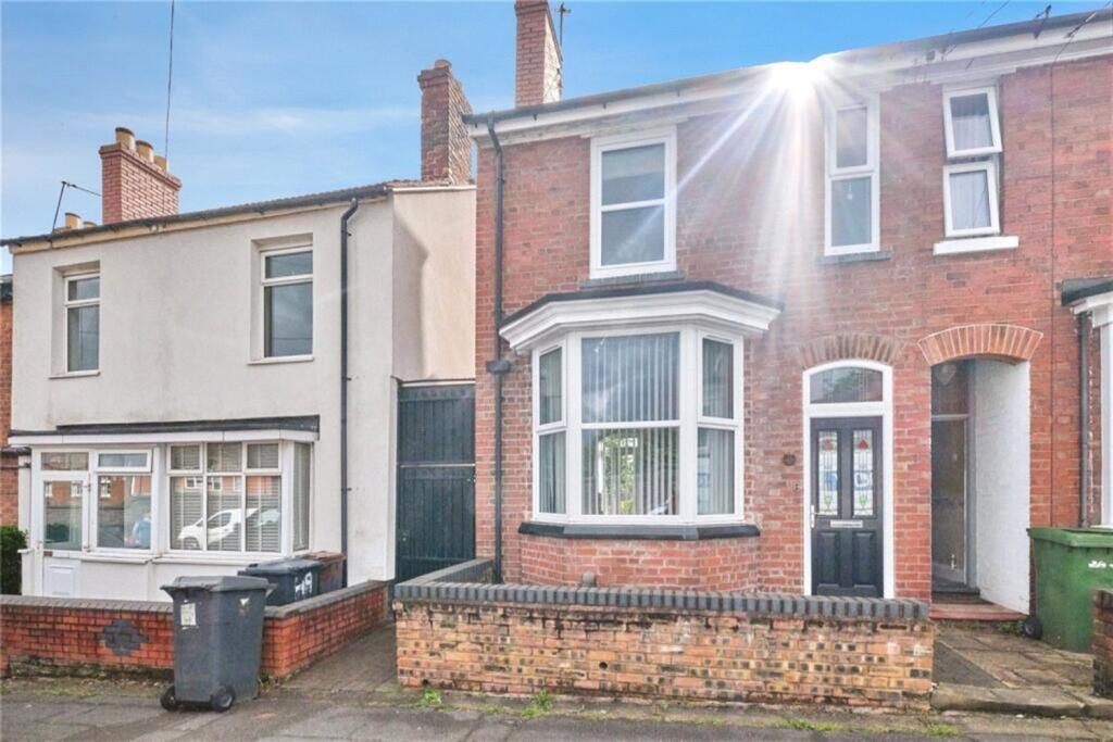 3 bed End of Terrace for rent in Wolverhampton. From Concentric Sales & Lettings - Wolverhampton