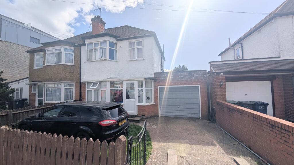 3 bed Semi Detached for rent in Greenford. From Connells Lettings - Harrow 3 bed Semi Detached for rent in Greenford. From Connells Lettings - Harrow