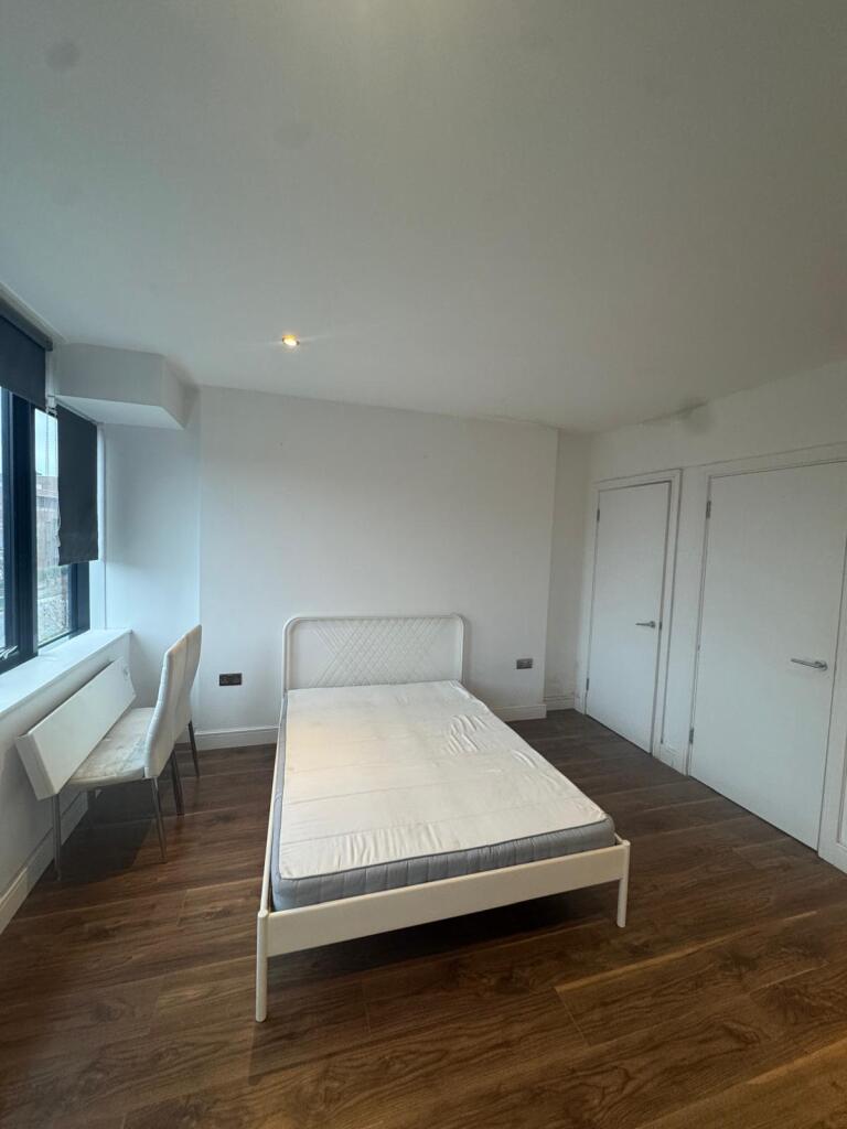 4 bed Studio for rent in Harrow. From Connells Lettings - Harrow 4 bed Studio for rent in Harrow. From Connells Lettings - Harrow
