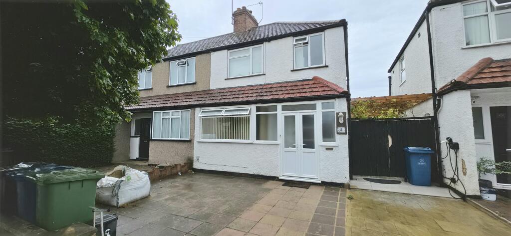 4 bed Detached for rent in Kenton. From Connells Lettings - Harrow