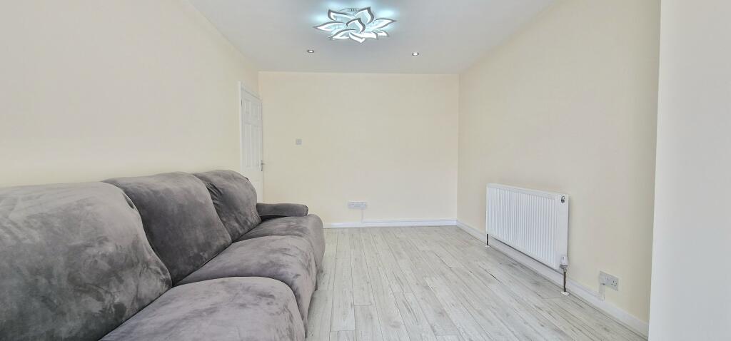 4 bed Detached House for rent in Watford. From Connells Lettings - Watford