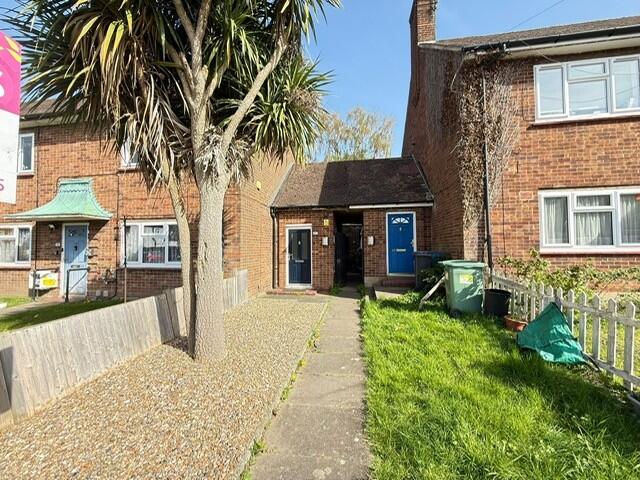 2 bed Annexe for rent in Aldenham. From Connells Lettings - Watford