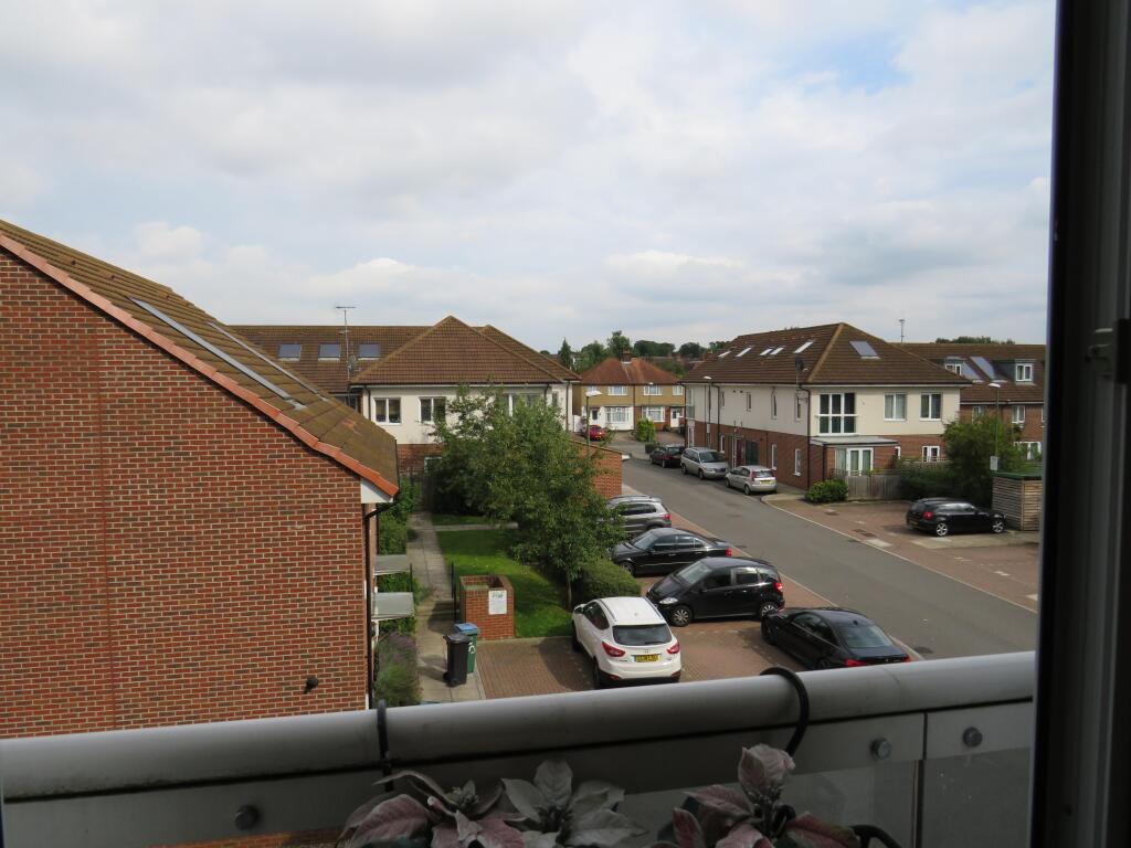 2 bed 1st Floor Flat for rent in Watford. From Connells Lettings - Watford