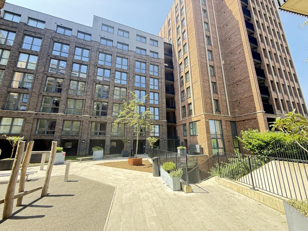 1 bed 1st Floor Flat for rent in Watford. From Connells Lettings - Watford