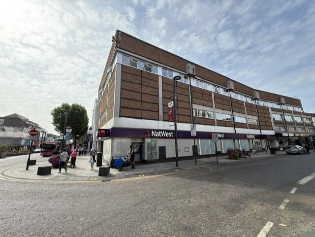 1 bed 1st Floor Flat for rent in Watford. From Connells Lettings - Watford