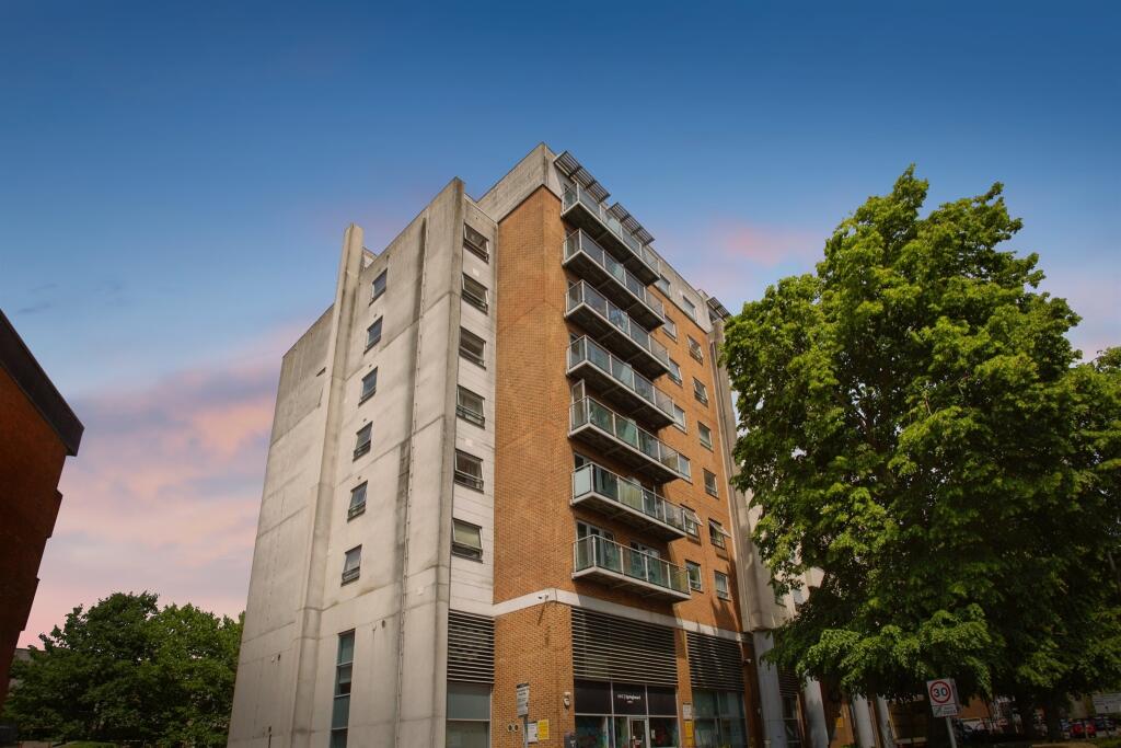 2 bed 1st Floor Flat for rent in Watford. From Connells Lettings - Watford
