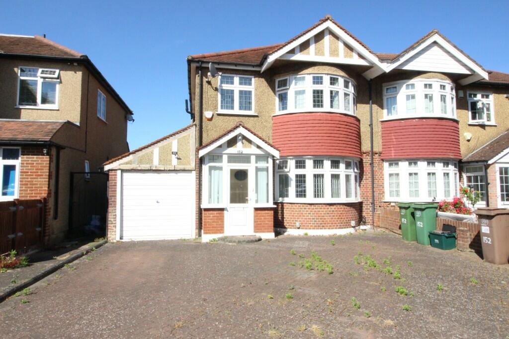 3 bed Semi-Detached House for rent in Stoneleigh. From Connor Prince - Worcester Park