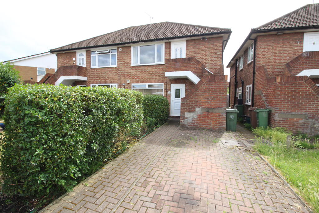 2 bed Annexe for rent in Worcester Park. From Connor Prince - Worcester Park