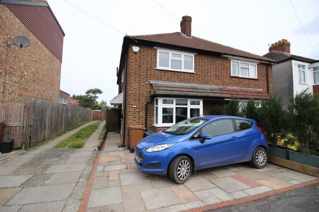 3 bed Semi Detached for rent in Stoneleigh. From Connor Prince - Worcester Park