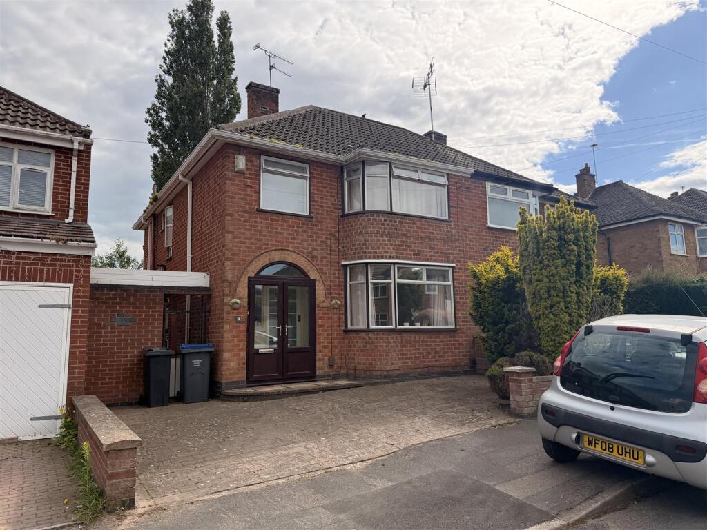 3 bed Semi Detached for rent in Keyham. From Aston & Co - Wigston 3 bed Semi Detached for rent in Keyham. From Aston & Co - Wigston