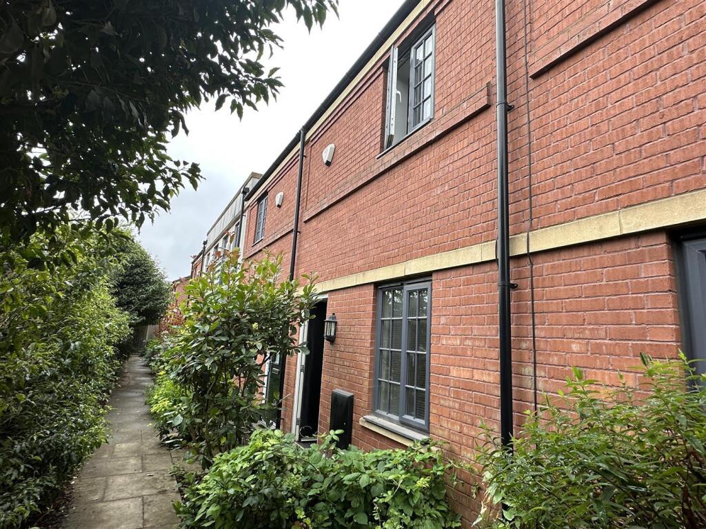 2 bed Town House for rent in Leicester. From Aston & Co - Wigston 2 bed Town House for rent in Leicester. From Aston & Co - Wigston