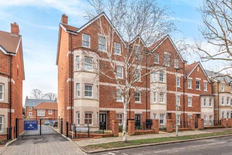 2 bed Apartment for rent in Great Denham. From Cooper Wallace - Bedford