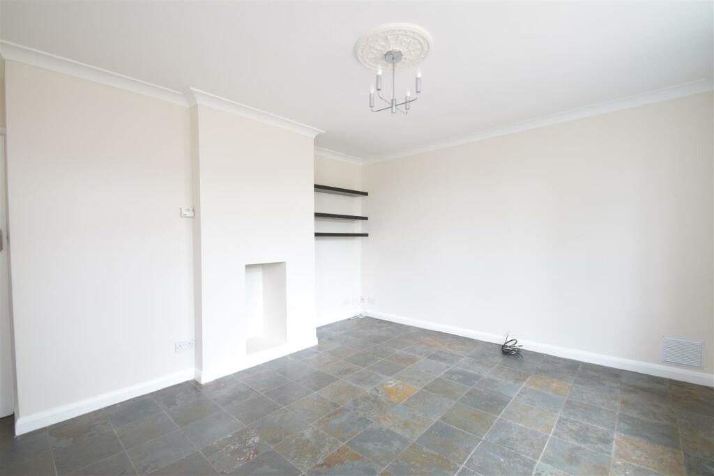 3 bed Semi-Detached House for rent in Northwood. From Coopers - Pinner
