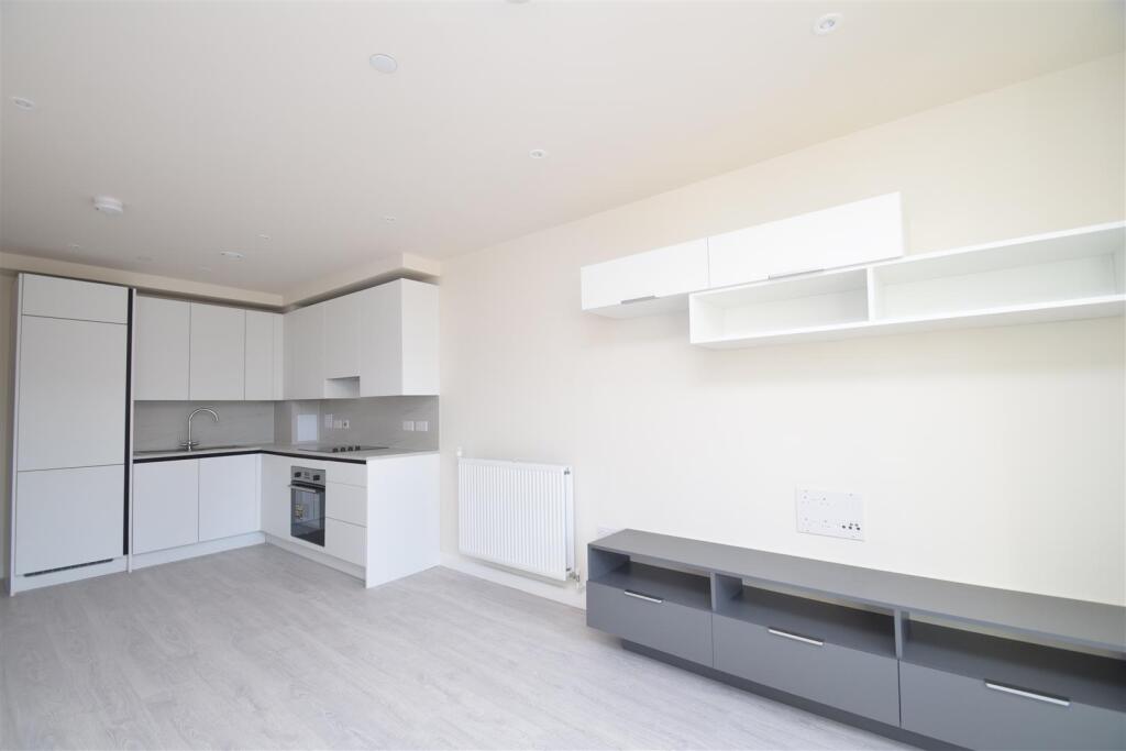 1 bed Apartment for rent in . From Coopers - Pinner