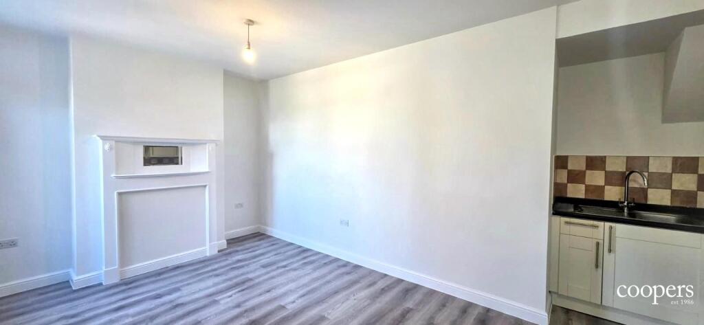 1 bed Apartment for rent in Harrow. From Coopers - Pinner