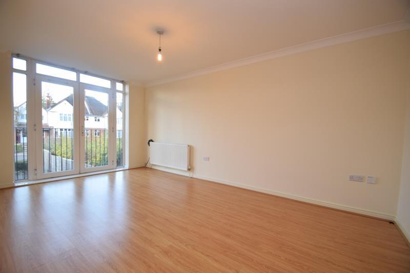 2 bed Apartment for rent in Watford. From Coopers - Pinner