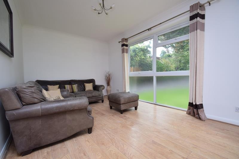 2 bed Apartment for rent in Northwood. From Coopers - Pinner