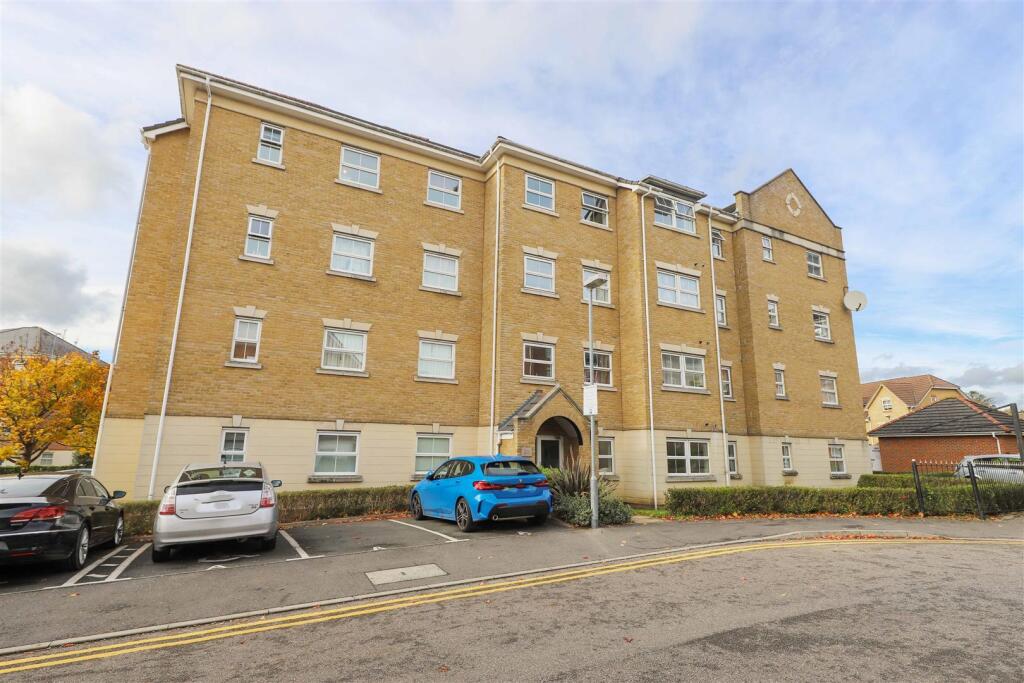 2 bed Apartment for rent in Uxbridge. From Coopers - Uxbridge