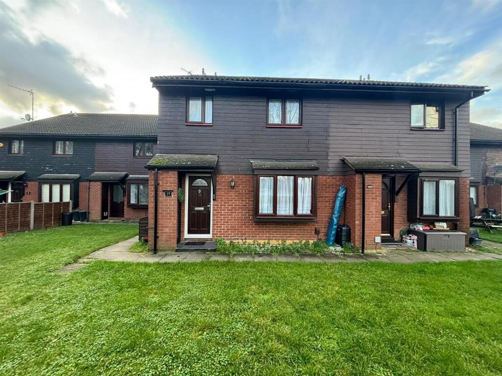 2 bed End of Terrace for rent in West Drayton. From Coopers - Uxbridge