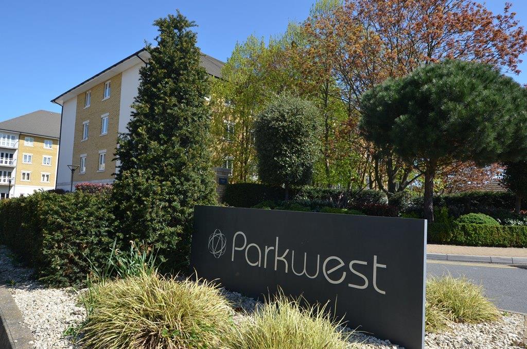 1 bed Apartment for rent in West Drayton. From Coopers - Uxbridge