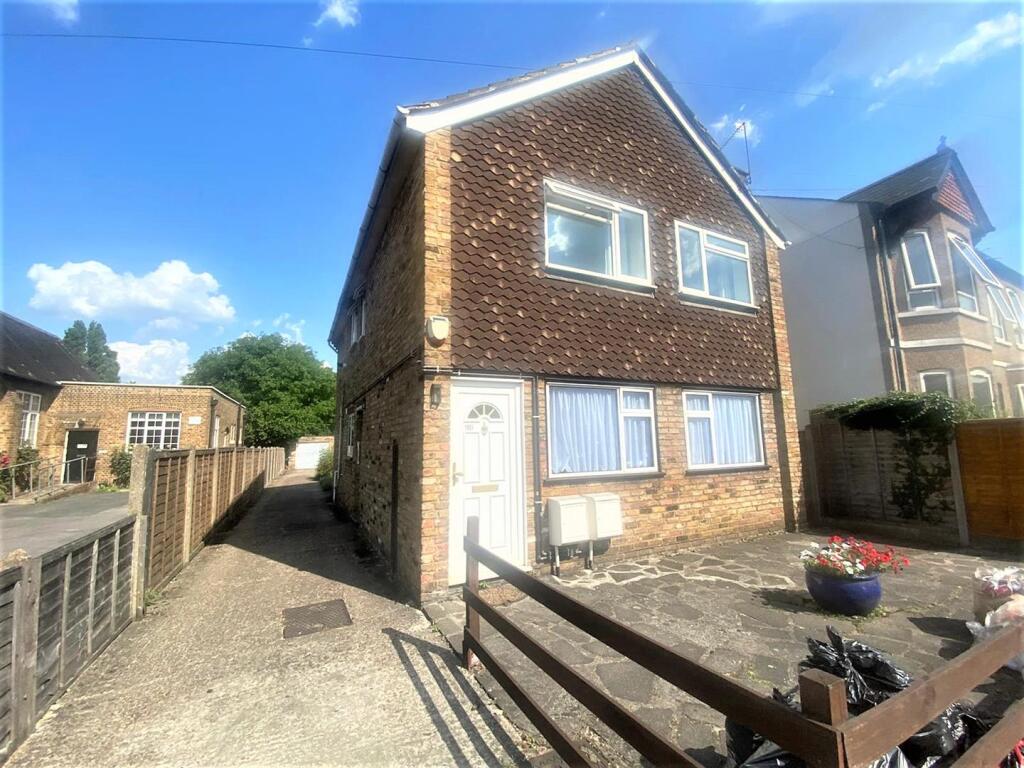 2 bed Annexe for rent in Uxbridge. From Coopers - Uxbridge 2 bed Annexe for rent in Uxbridge. From Coopers - Uxbridge