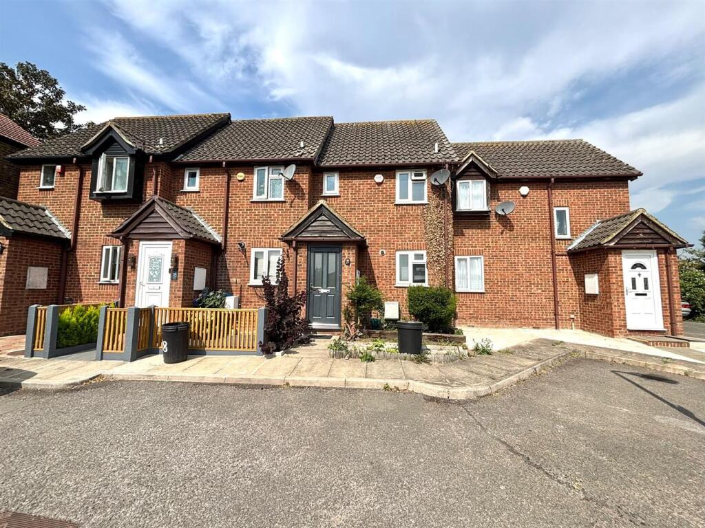 1 bed Semi Detached for rent in Hayes. From Coopers - Uxbridge 1 bed Semi Detached for rent in Hayes. From Coopers - Uxbridge
