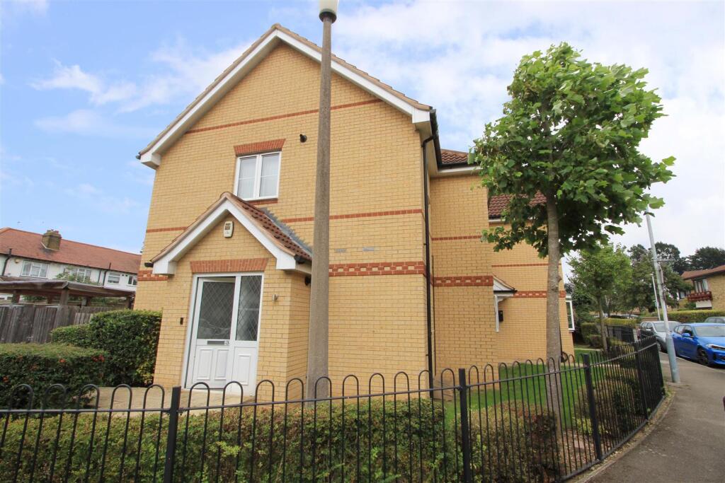 1 bed Apartment for rent in Uxbridge. From Coopers - Uxbridge