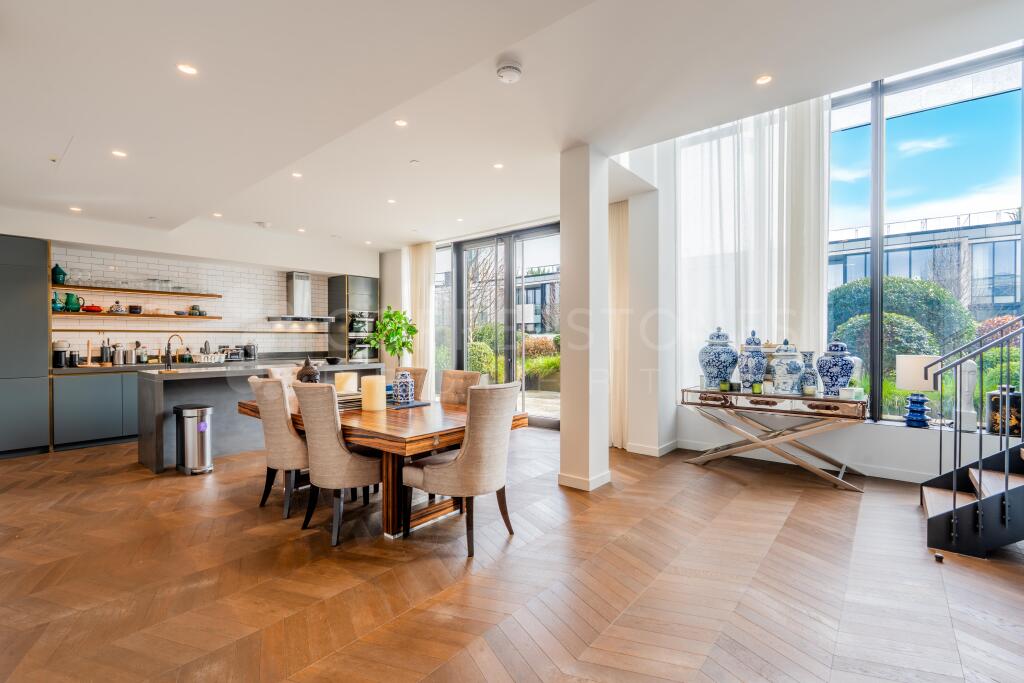 4 bed Penthouse for rent in Battersea. From Copperstones - London