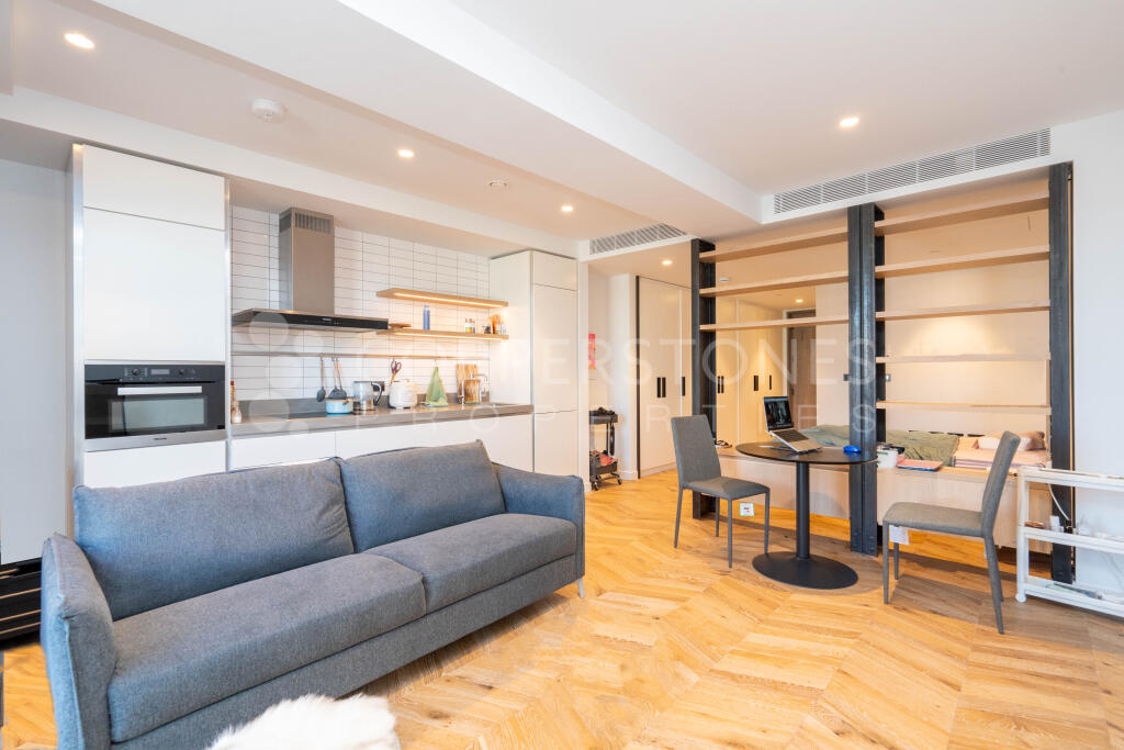 4 bed Studio for rent in London. From Copperstones - London 4 bed Studio for rent in London. From Copperstones - London