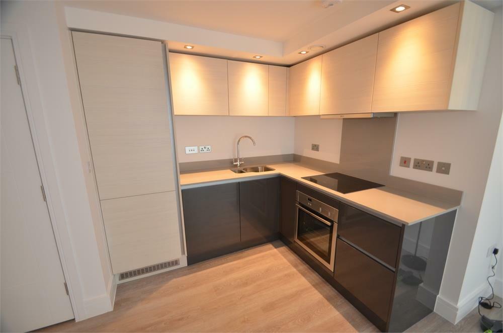 2 bed Flat for rent in Stanmore. From Cosway Estates - Mill Hill