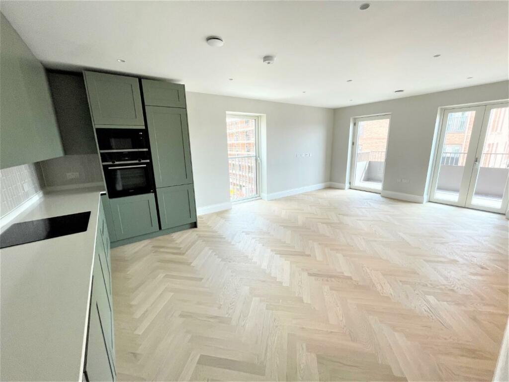 2 bed Apartment for rent in Finchley. From Cosway Estates - Mill Hill
