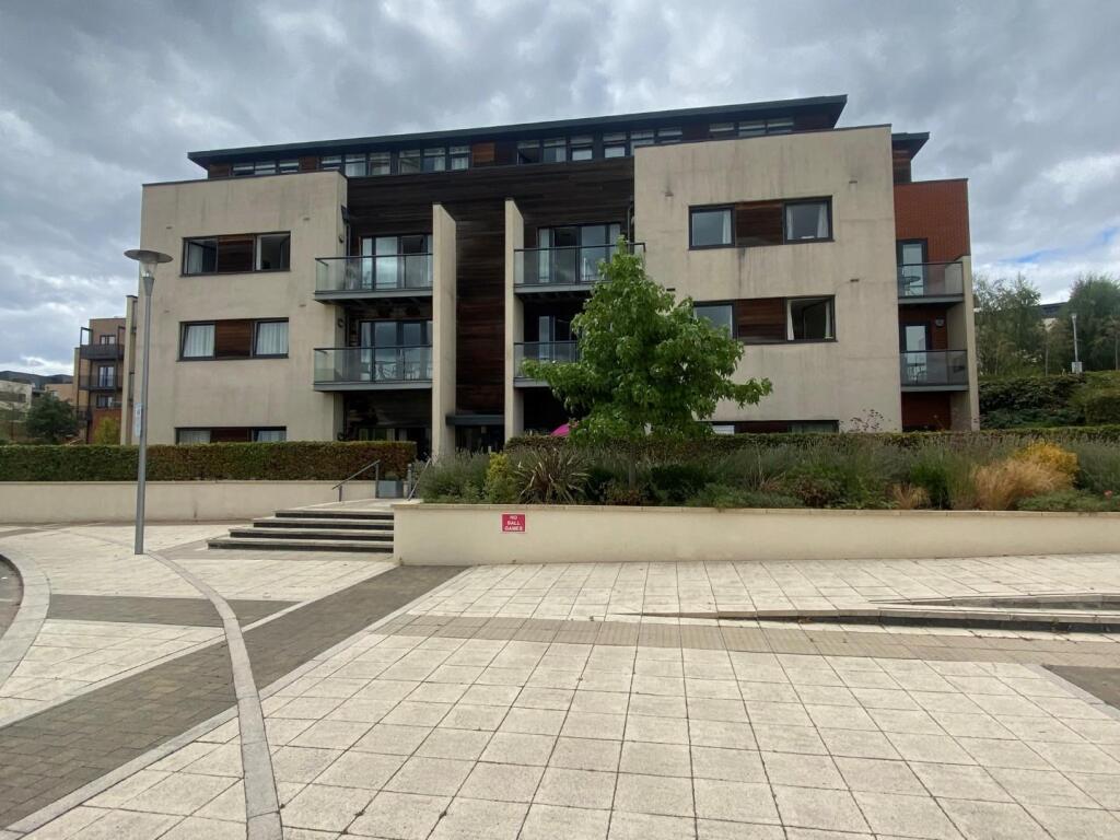 1 bed Apartment for rent in Finchley. From Cosway Estates - Mill Hill