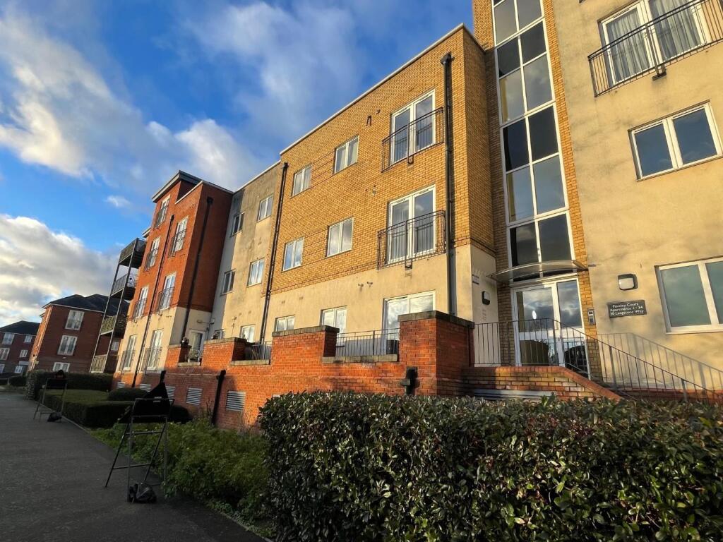 2 bed 1st Floor Flat for rent in Finchley. From Cosway Estates - Mill Hill