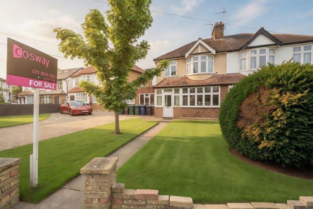 3 bed Semi Detached for rent in Stanmore. From Cosway Estates - Mill Hill