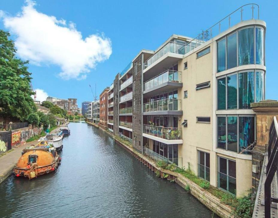 1 bed Apartment for rent in London. From Cosway Estates - Mill Hill