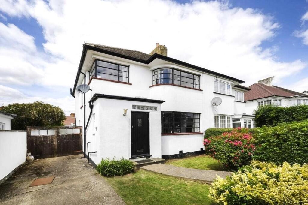 3 bed Semi Detached for rent in Stanmore. From Cosway Estates - Mill Hill