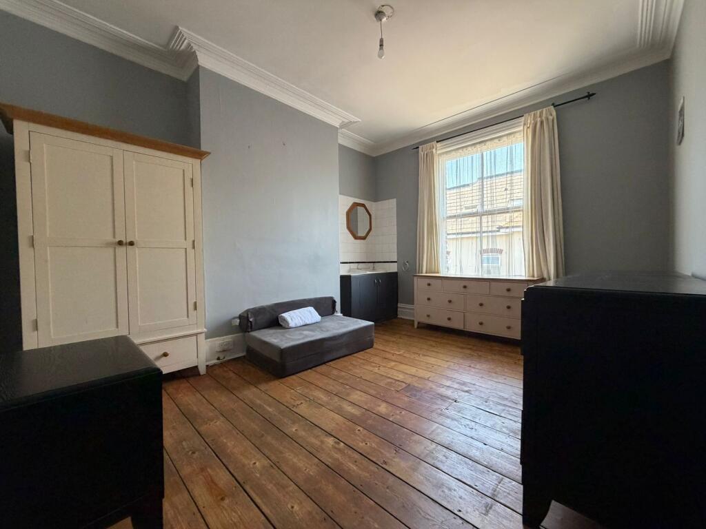 1 bed Not Specified for rent in Bournemouth. From Athertons Estate & Letting Agents - Bournemouth