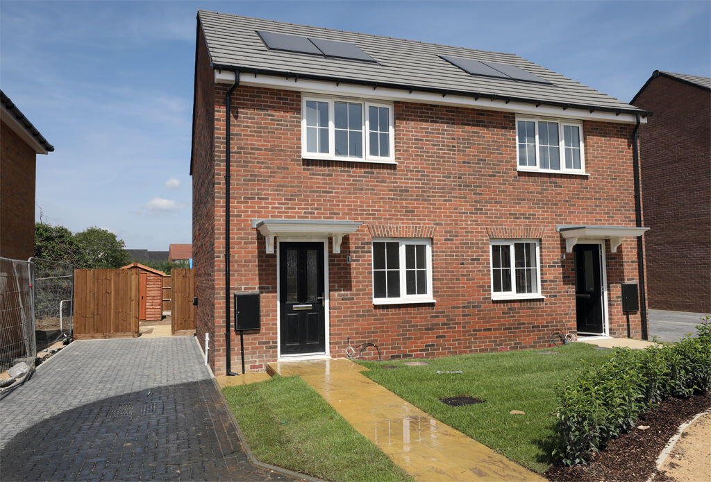 2 bed Semi Detached for rent in Ely. From Award Property - Cambridge