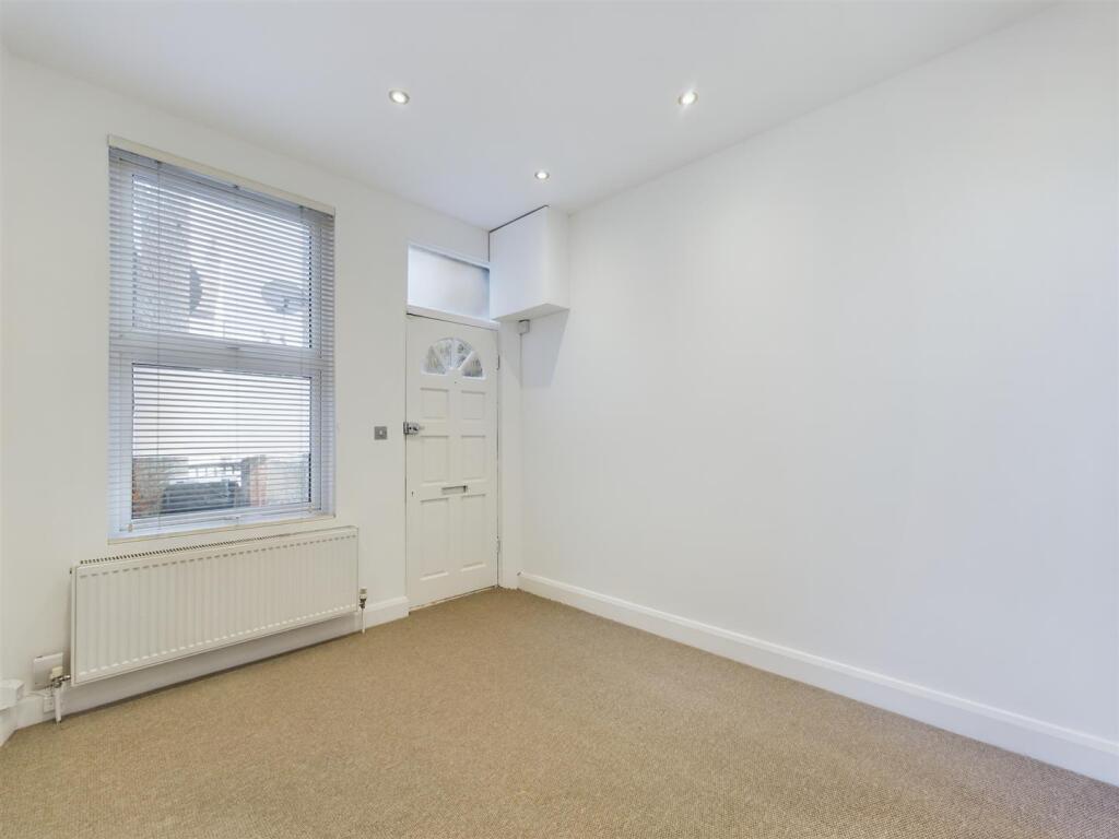 2 bed Mid Terraced House for rent in Tottenham. From Cousins Estate Agents - South Tottenham
