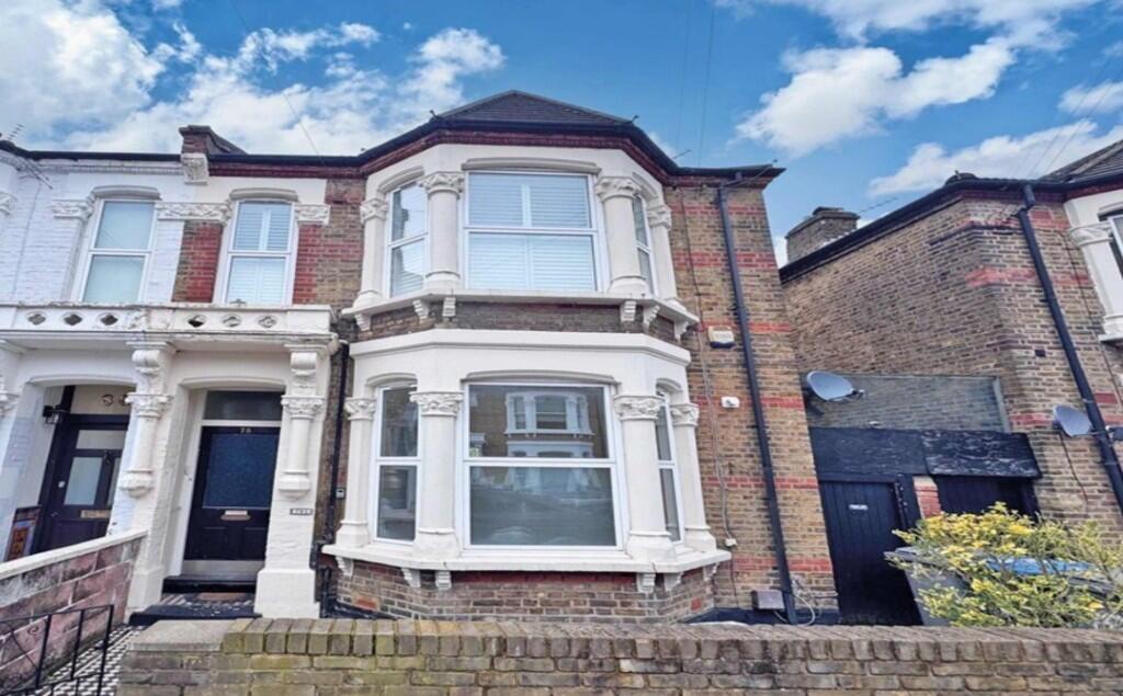 2 bed House (unspecified) for rent in London. From CP Papas Property Centre - London 2 bed House (unspecified) for rent in London. From CP Papas Property Centre - London