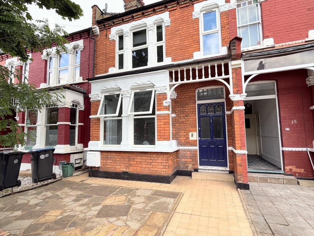 6 bed House Share for rent in Wood Green. From CP Papas Property Centre - London 6 bed House Share for rent in Wood Green. From CP Papas Property Centre - London