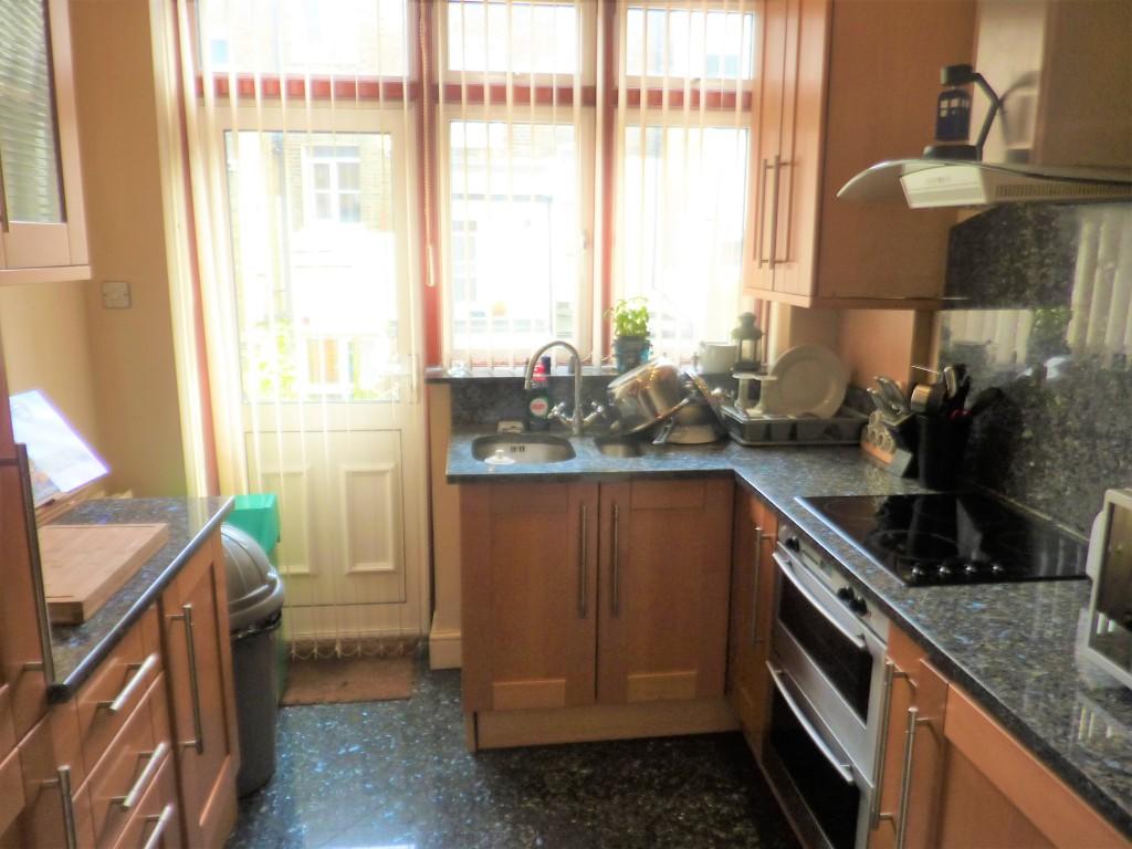 1 bed House (unspecified) for rent in London. From CP Papas Property Centre - London