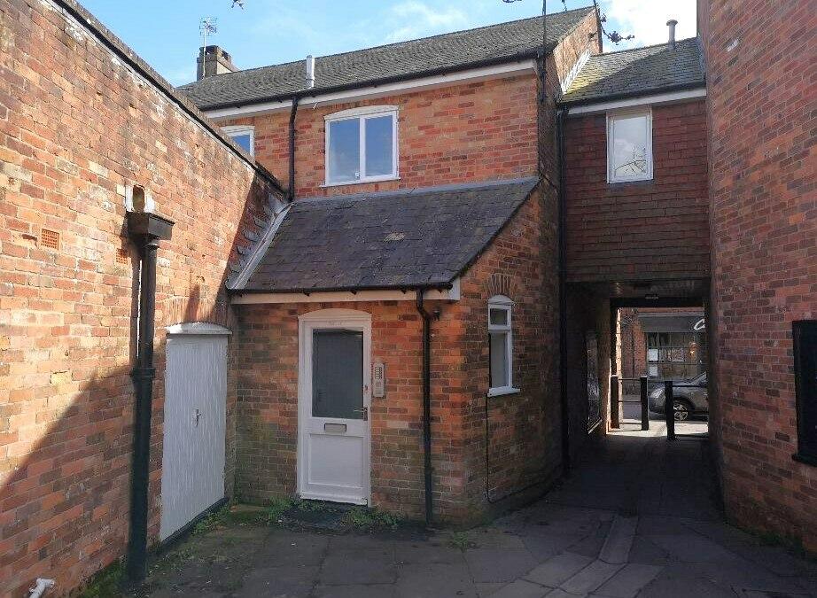 1 bed Flat for rent in Fordingbridge. From Crown House Lettings - Ringwood