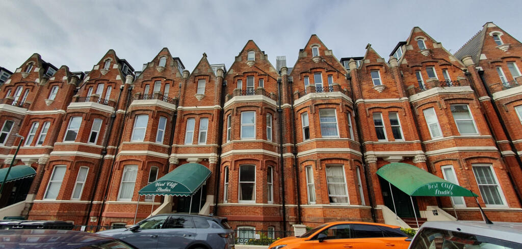 0 bed Studio for rent in Bournemouth. From Crown House Lettings - Ringwood 0 bed Studio for rent in Bournemouth. From Crown House Lettings - Ringwood