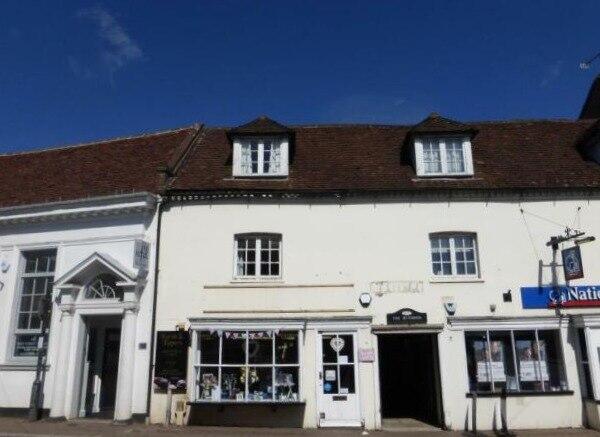 1 bed 1st Floor Flat for rent in Fordingbridge. From Crown House Lettings - Ringwood 1 bed 1st Floor Flat for rent in Fordingbridge. From Crown House Lettings - Ringwood