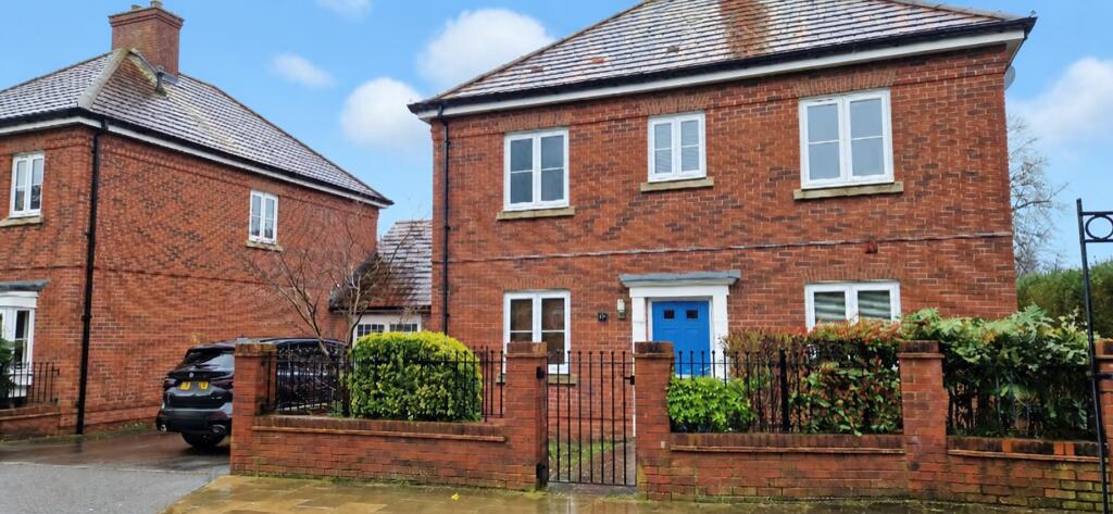 3 bed Detached for rent in Wimborne Minster. From Crown House Lettings - Ringwood
